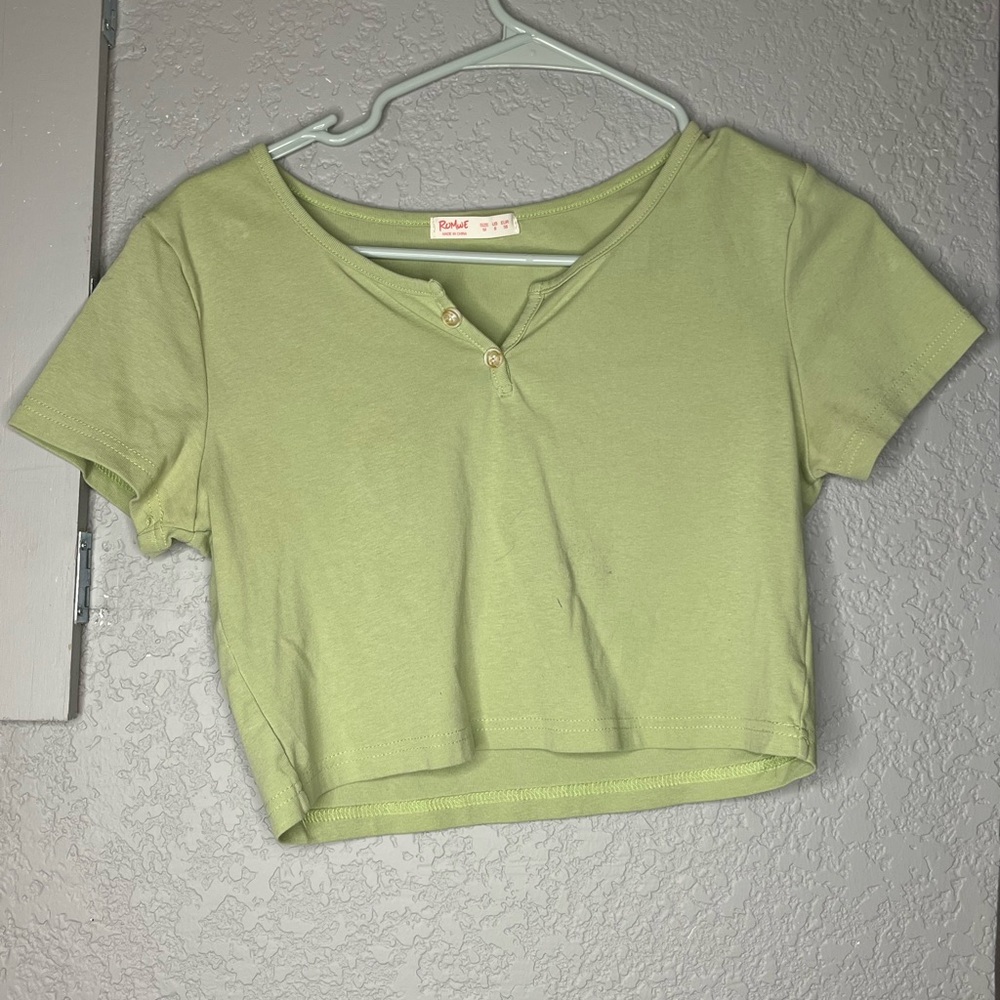 💜Two crop tops